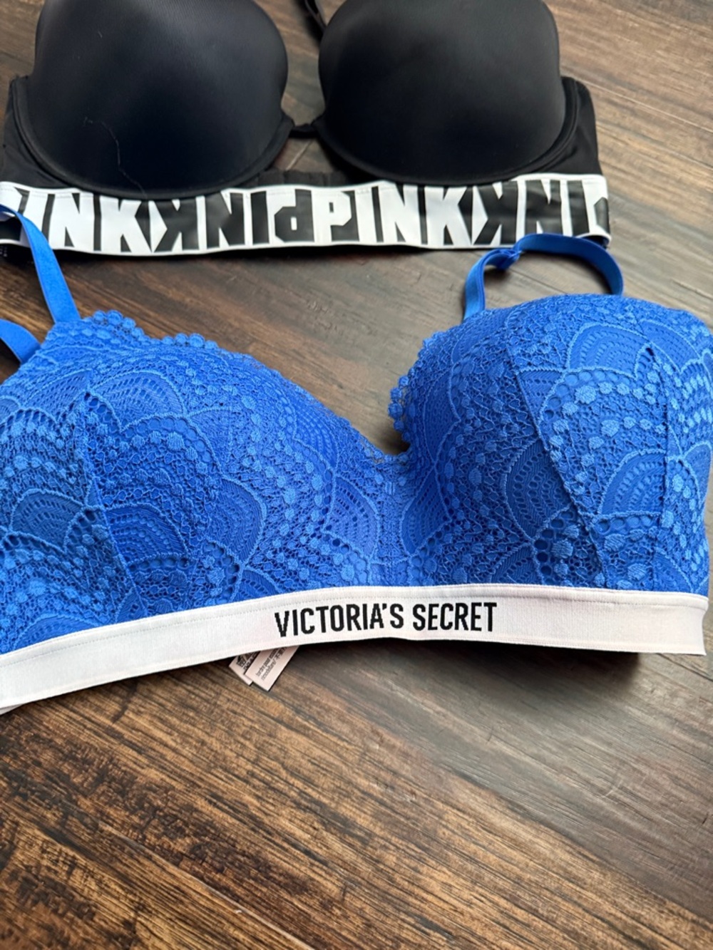 Victoria's Secret etc. bundle of 7 bras - Picture 2 of 15